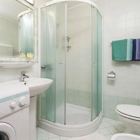 Apartment Beautiful In Pobri With Kitchen